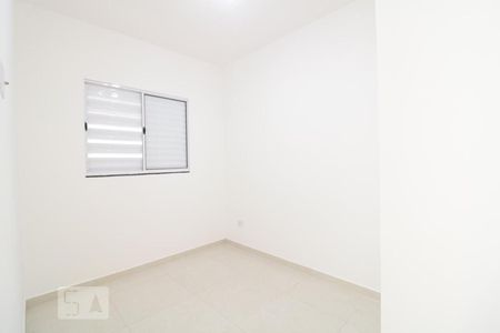 Quarto 1 de casa de condomínio para alugar com 2 quartos, 55m² em Vila Carrão, São Paulo