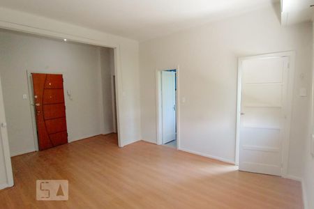 Sala/Quarto de kitnet/studio para alugar com 1 quarto, 35m² em Centro, Rio de Janeiro