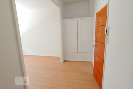 Sala/Quarto de kitnet/studio para alugar com 1 quarto, 35m² em Centro, Rio de Janeiro