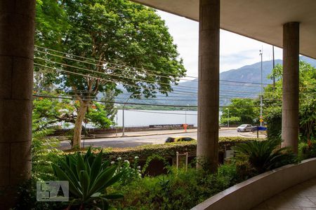 Apartamento à venda com 223m², 4 quartos e 2 vagasHall Social