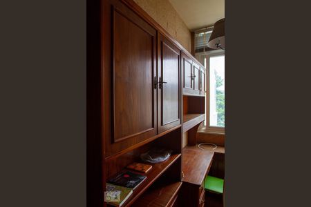 Apartamento à venda com 223m², 4 quartos e 2 vagasQuarto 4 - Suíte