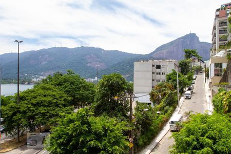Apartamento à venda com 223m², 4 quartos e 2 vagasVista do Quarto 2