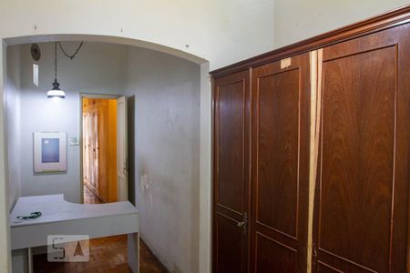 Apartamento à venda com 223m², 4 quartos e 2 vagasQuarto 3 - Suíte