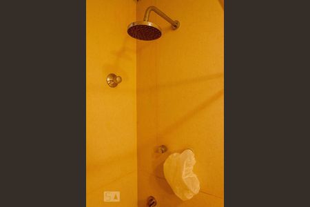 Apartamento à venda com 223m², 4 quartos e 2 vagasBanheiro Social