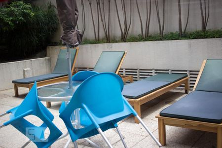 Apartamento para alugar com 62m², 2 quartos e 1 vaga Apartamento para alugar com 62m², 2 quartos e 1 vagaÁrea comum - Piscina