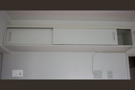 Apartamento para alugar com 62m², 2 quartos e 1 vaga Apartamento para alugar com 62m², 2 quartos e 1 vagaArmário - Suíte