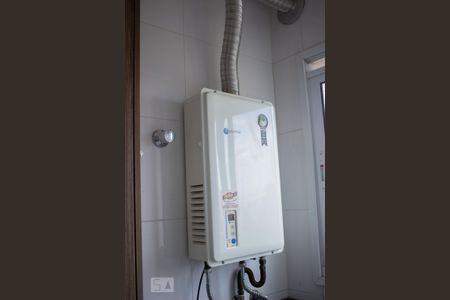Apartamento para alugar com 62m², 2 quartos e 1 vaga Apartamento para alugar com 62m², 2 quartos e 1 vagaAquecedor