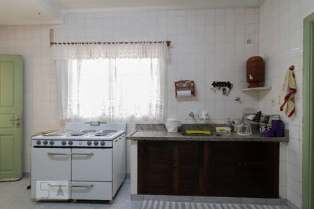 Casa à venda com 600m², 4 quartos e 5 vagasCozinha