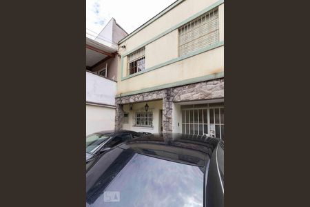 Casa à venda com 600m², 4 quartos e 5 vagasFachada