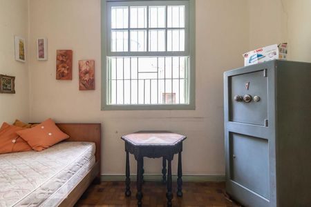 Casa à venda com 600m², 4 quartos e 5 vagasQuarto 2