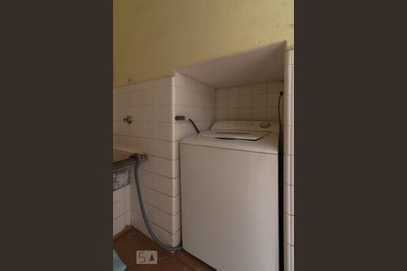 Casa à venda com 600m², 4 quartos e 5 vagasÁrea de Serviço