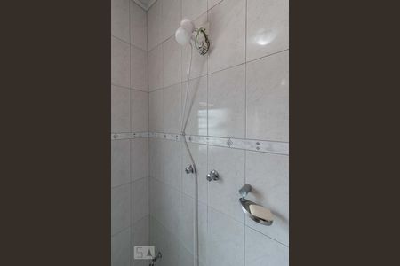 Casa à venda com 600m², 4 quartos e 5 vagasBanheiro 2