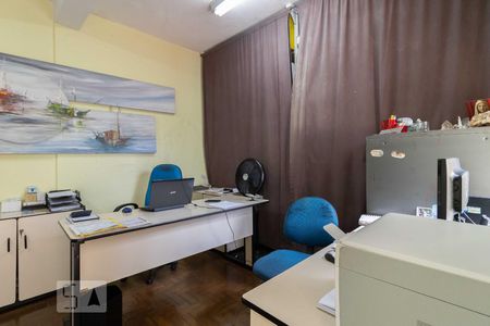 Casa à venda com 600m², 4 quartos e 5 vagasÁrea Externa - Escritório