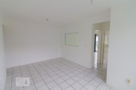 Sala de apartamento para alugar com 2 quartos, 65m² em Barreiros, São José