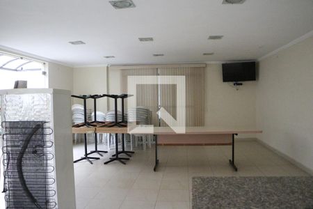 Apartamento à venda com 72m², 3 quartos e 1 vagaÁrea comum - Salão de festas