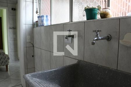 Apartamento à venda com 72m², 3 quartos e 1 vagaÁrea de Serviço