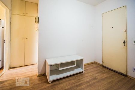 Sala de kitnet/studio à venda com 1 quarto, 40m² em Centro, Campinas