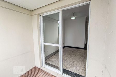 Varanda de apartamento à venda com 3 quartos, 73m² em Vila Bertioga, São Paulo
