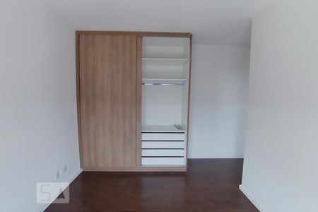 Apartamento à venda com 75m², 2 quartos e 2 vagasSuíte 1