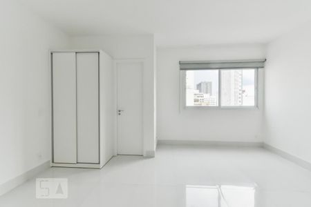 Studio de kitnet/studio para alugar com 1 quarto, 30m² em Cerqueira César, São Paulo