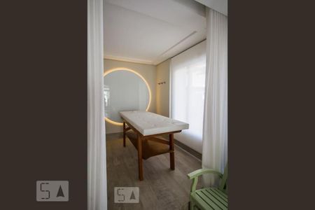 Studio para alugar com 30m², 1 quarto e 1 vaga Studio para alugar com 30m², 1 quarto e 1 vagaMasssagem