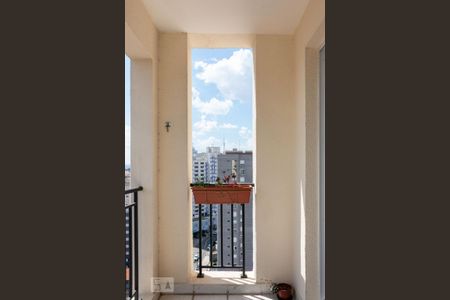 Apartamento para alugar com 70m², 2 quartos e 2 vagasVaranda