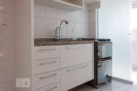 Apartamento para alugar com 70m², 2 quartos e 2 vagasCozinha