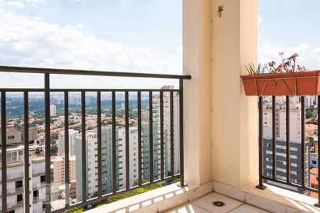 Apartamento para alugar com 70m², 2 quartos e 2 vagasVaranda