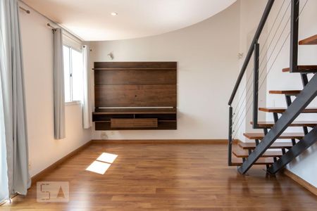Apartamento para alugar com 70m², 2 quartos e 2 vagasSala