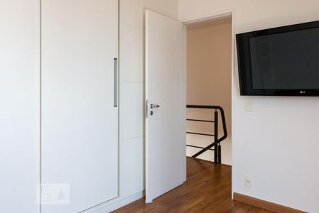 Apartamento para alugar com 70m², 2 quartos e 2 vagasQuarto