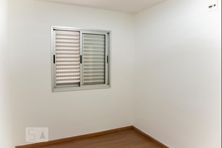 Quarto 1 de apartamento para alugar com 2 quartos, 48m² em Vila Ré, São Paulo