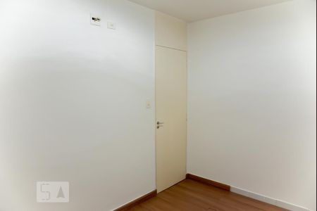 Quarto 1 de apartamento para alugar com 2 quartos, 48m² em Vila Ré, São Paulo