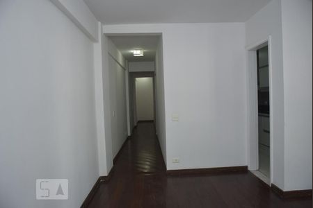 Corredor de apartamento à venda com 2 quartos, 80m² em Freguesia (jacarepaguá), Rio de Janeiro