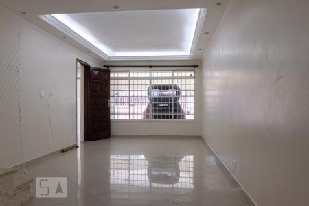 Detalhe Sala de casa à venda com 3 quartos, 131m² em Vila Vitório Mazzei, São Paulo