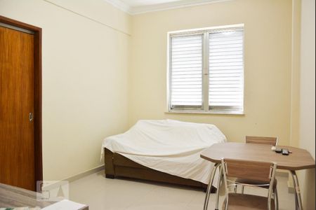 Sala de apartamento para alugar com 1 quarto, 50m² em Flamengo, Rio de Janeiro