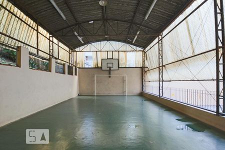 Apartamento para alugar com 77m², 2 quartos e sem vagaQuadra Esportiva