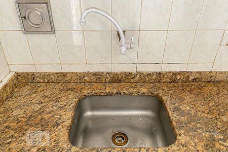 Casa para alugar com 80m², 3 quartos e 8 vagasCozinha