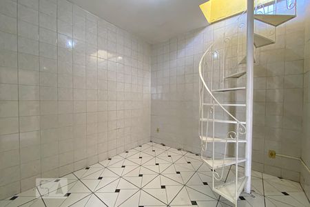 Casa para alugar com 80m², 3 quartos e 8 vagasCopa