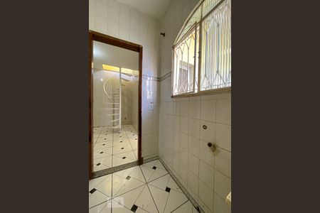 Casa para alugar com 80m², 3 quartos e 8 vagasÁrea de Serviço