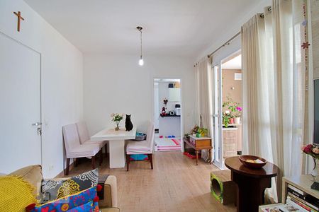 Sala de apartamento à venda com 2 quartos, 75m² em Vila Suzana, São Paulo