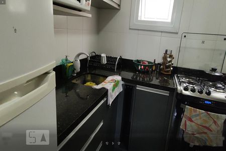 Apartamento à venda com 52m², 2 quartos e 1 vagaCozinha