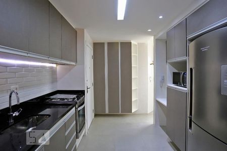 Apartamento para alugar com 76m², 1 quarto e 2 vagasCozinha