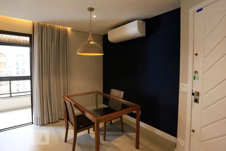 Sala de apartamento para alugar com 1 quarto, 76m² em Campo Belo, São Paulo