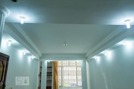 teto com iluminação secundaria de apartamento para alugar com 3 quartos, 120m² em Tijuca, Rio de Janeiro