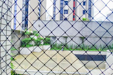 Apartamento à venda com 120m², 4 quartos e 4 vagasVista da Suíte 1