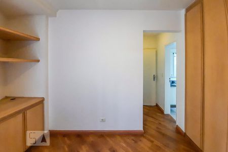 Apartamento à venda com 120m², 4 quartos e 4 vagasSuíte 1