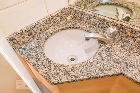 Apartamento à venda com 120m², 4 quartos e 4 vagasLavabo