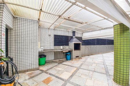 Apartamento à venda com 120m², 4 quartos e 4 vagasÁrea Comum 