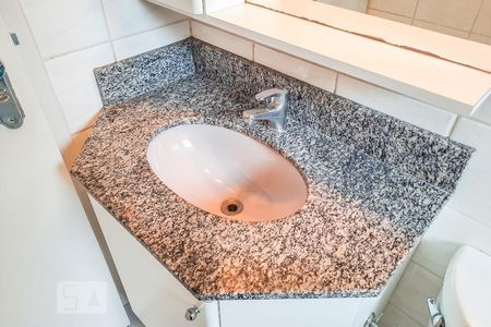 Apartamento à venda com 120m², 4 quartos e 4 vagasBanheiro Social