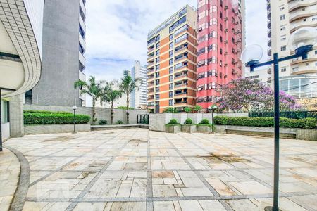 Apartamento à venda com 120m², 4 quartos e 4 vagasÁrea Comum 